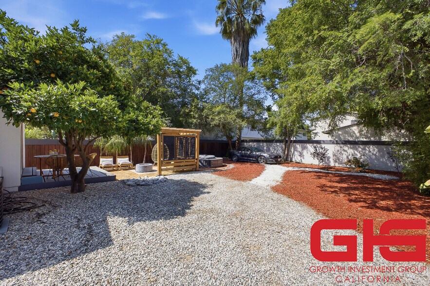 More Photos Of 261 N Oak Ave, Pasadena Multifamily For Sale
