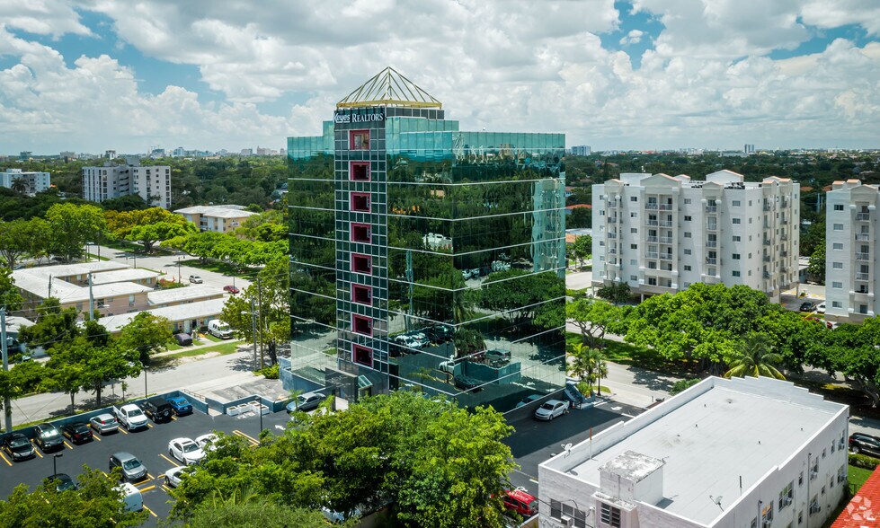 More Photos Of 2121 SW 3rd Ave, Miami Office For Lease