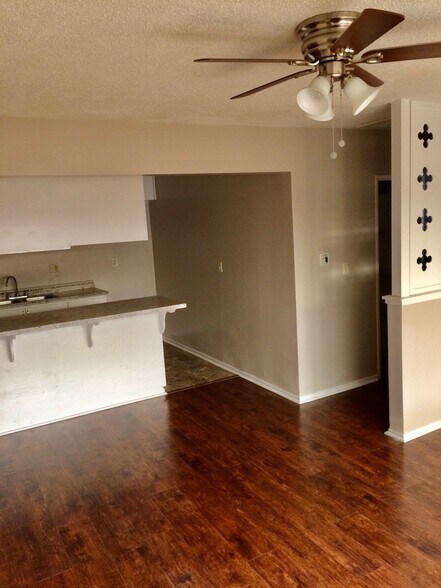 More Photos Of 1804 W Glen Ave, Anaheim Apartments For Sale