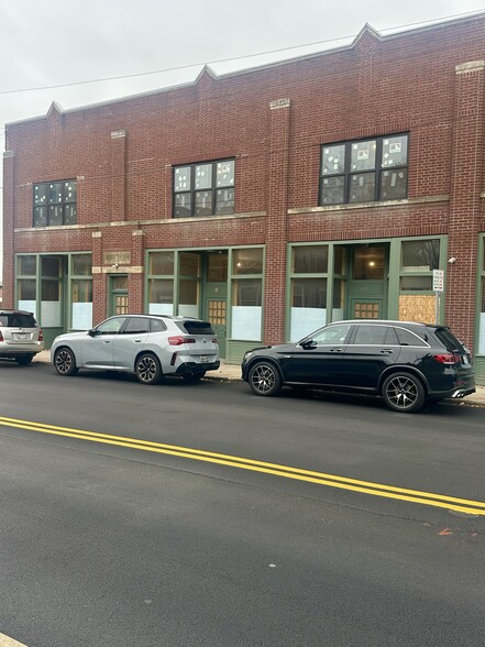 More Photos Of 105 Parsons Ave, Columbus Storefront Retail Office For Lease