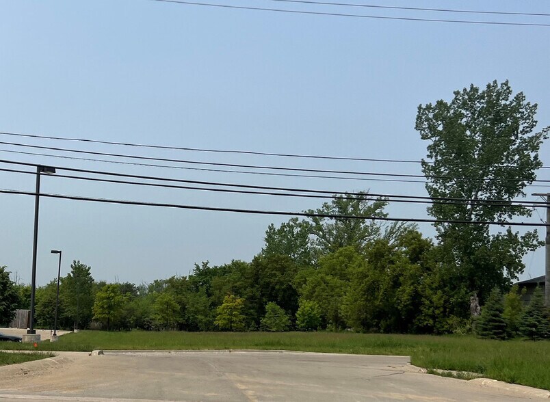 More Photos Of 2755 Haggerty Rd, Commerce Township Land For Sale