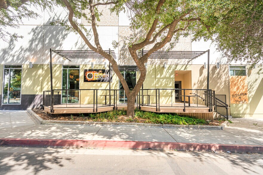 More Photos Of 1000 K St, Sacramento Restaurant For Lease