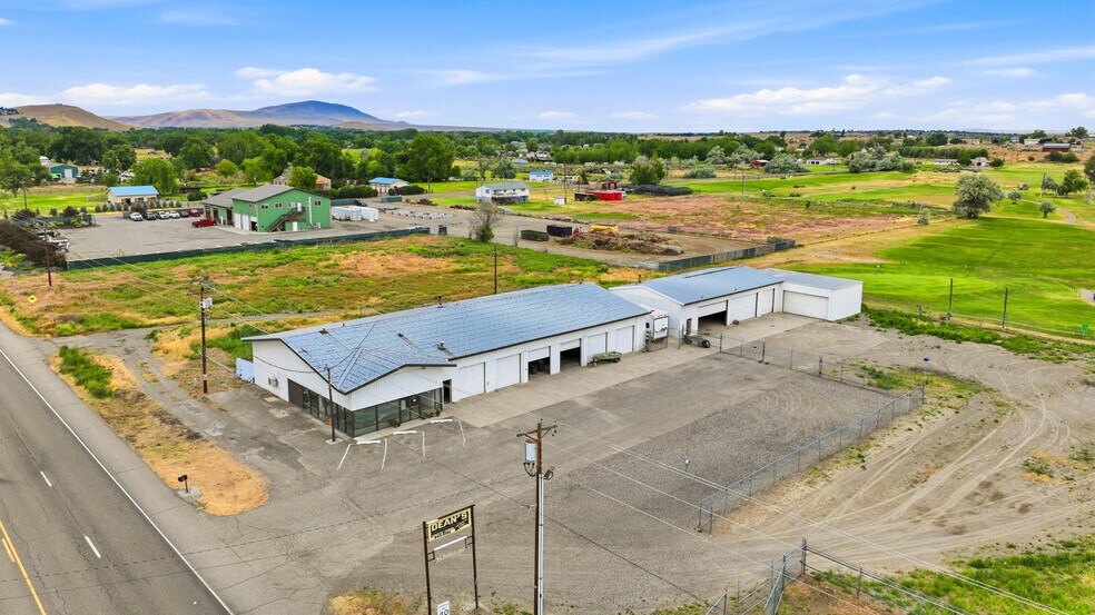 Primary Photo Of 2676 Van Giesen St, Richland Industrial For Sale