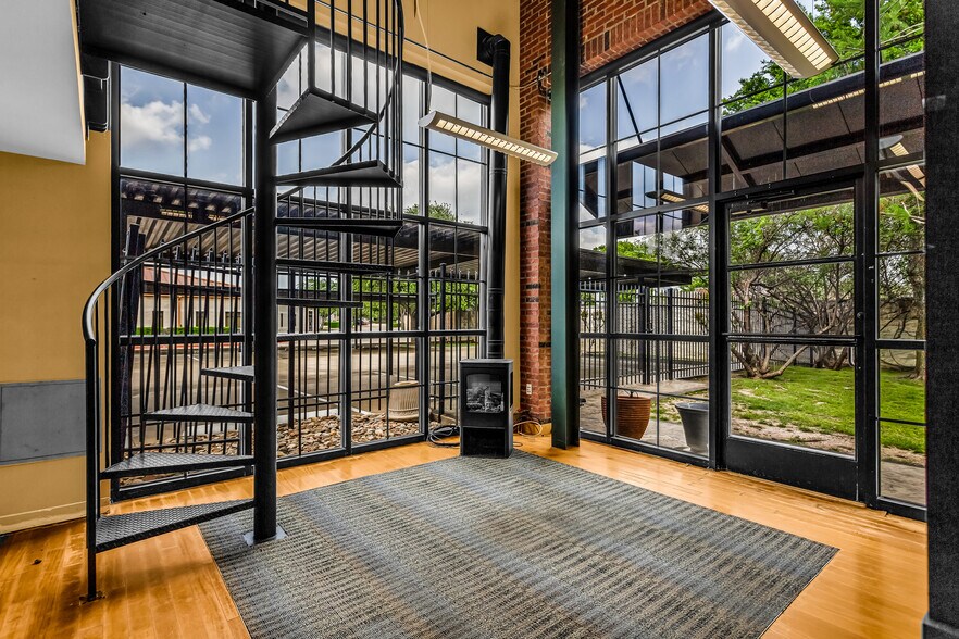 More Photos Of 4340 N Josey Ln, Carrollton Medical For Sale