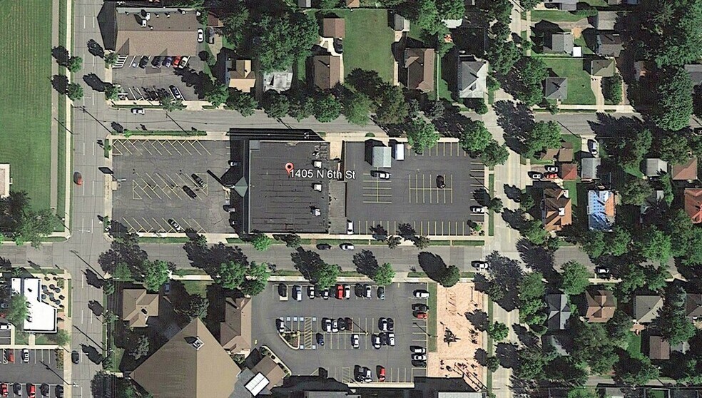 More Photos Of 1405 6th St, Wausau Freestanding For Lease