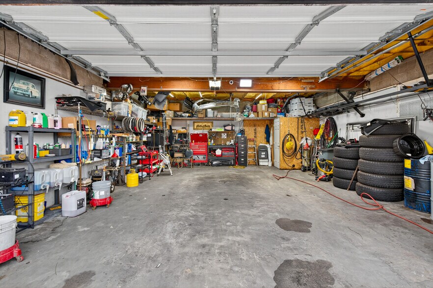 More Photos Of 8235 Sunland Blvd, Sun Valley Auto Dealership For Sale