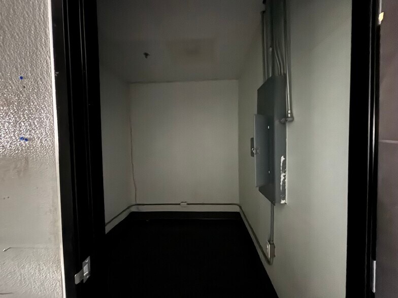 More Photos Of 210-890 Tennant Ave, Morgan Hill Unknown For Lease