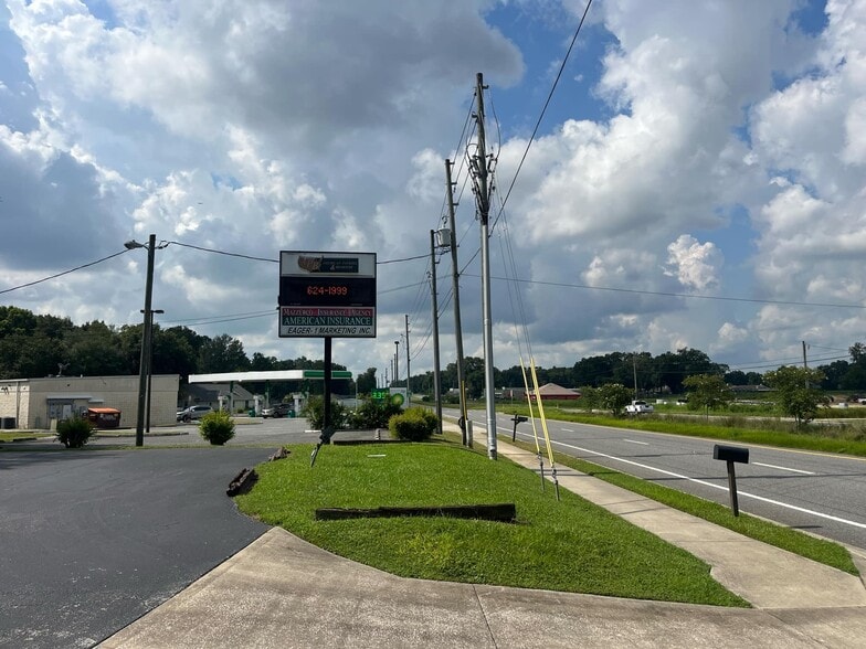 More Photos Of 2935 SE 58th Ave, Ocala Storefront Retail Office For Sale