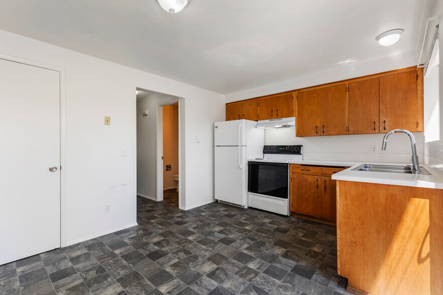 More Photos Of 6511 Armar Rd, Marysville Apartments For Sale