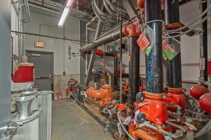 More Photos Of 400 Lake St, Shreveport Warehouse For Sale