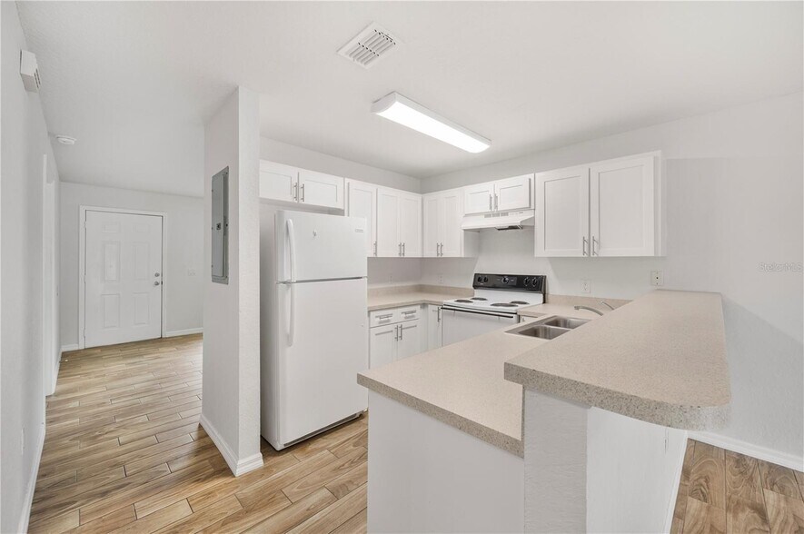More Photos Of 210 S Orange Ave, Bartow Apartments For Sale