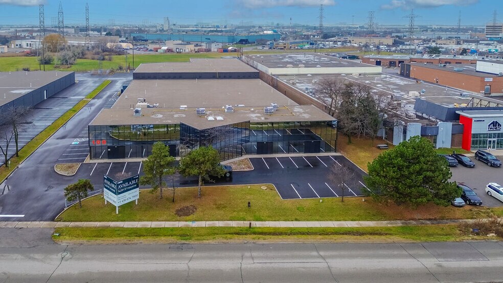 More Photos Of 100 Ronson Dr, Toronto Warehouse For Sale