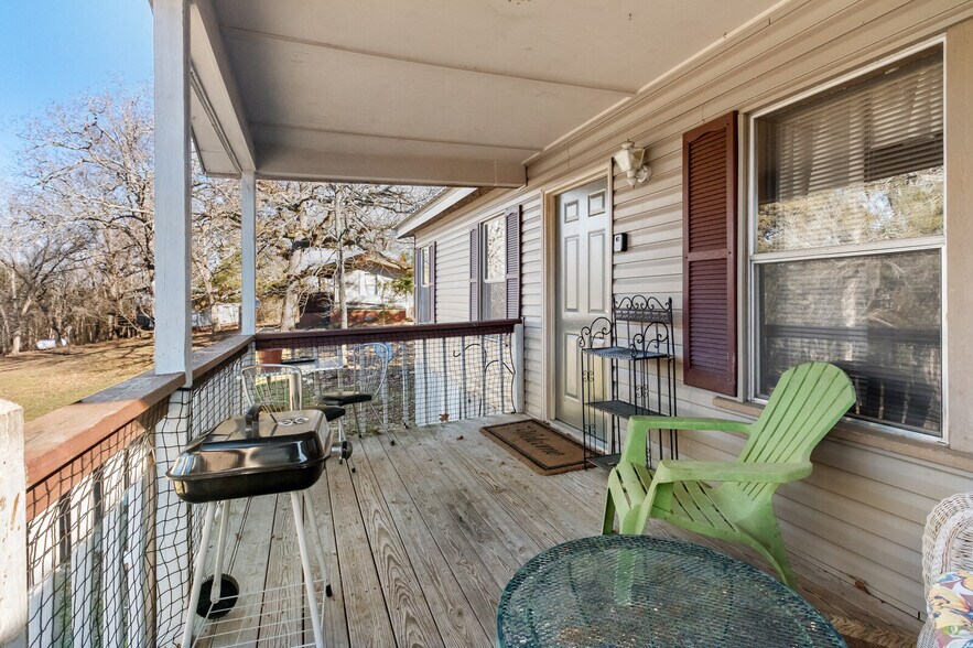 More Photos Of 7450 Highway 187, Eureka Springs Restaurant For Sale