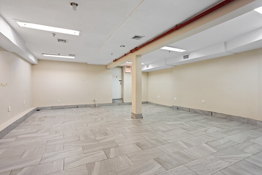 More Photos Of 1976 2nd Ave, New York Multifamily For Sale