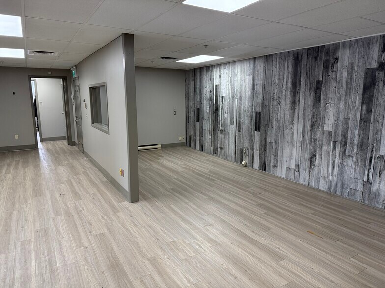 More Photos Of 400 English Dr, Moncton Office For Lease