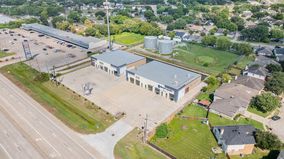 More Photos Of 8463 FM 1464, Richmond Storefront Retail Office For Lease