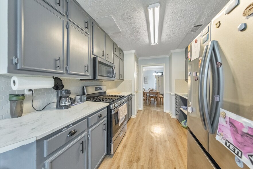 More Photos Of 2814 Briar Hill Ln SE, Conyers Multifamily For Sale