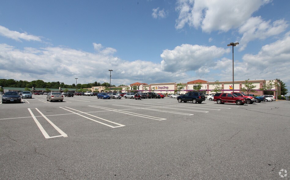 More Photos Of 220 Route 12, Groton Unknown For Lease