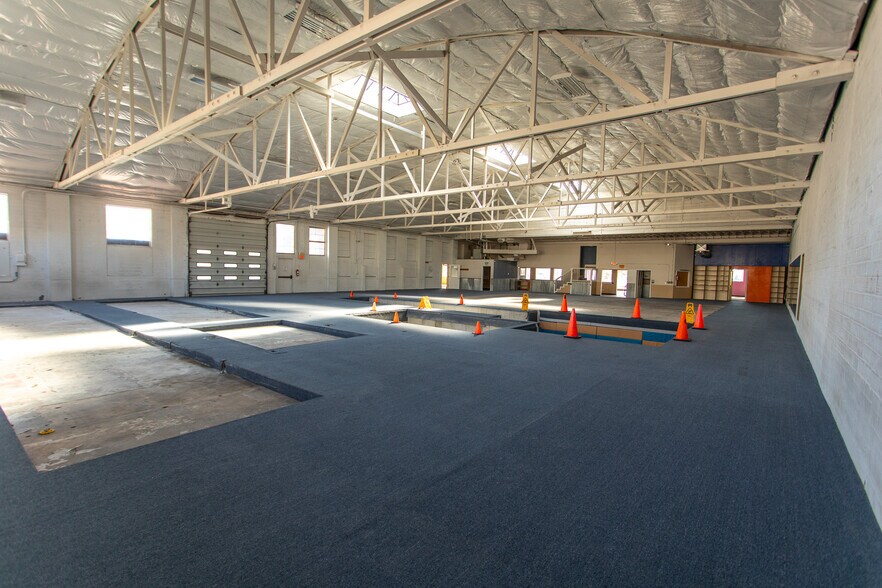 More Photos Of 815 N 1st Ave, Great Falls Auto Dealership For Sale