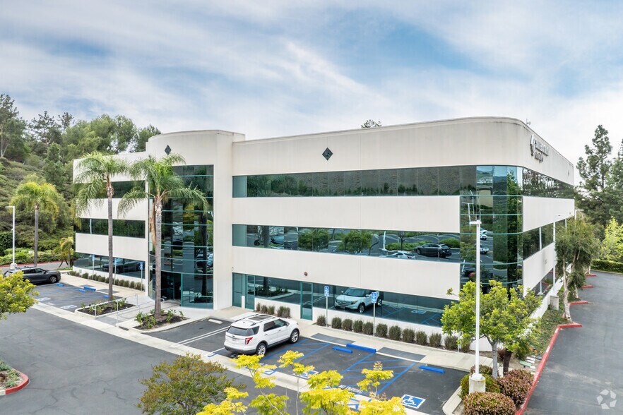 More Photos Of 20532 El Toro Rd, Mission Viejo Office For Sale