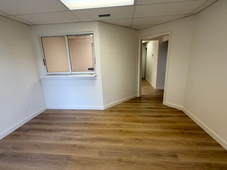 More Photos Of 3443 Tamiami Trl, Port Charlotte Medical For Lease