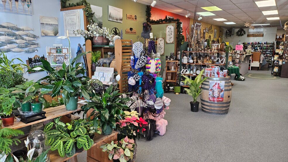 More Photos Of 513 Main St, Bottineau General Retail For Sale