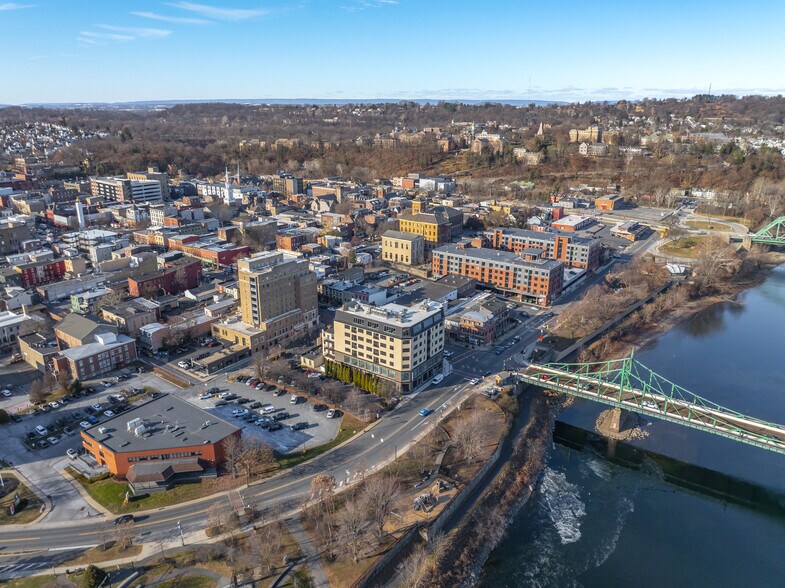 More Photos Of 100 Northampton St, Easton Apartments For Sale
