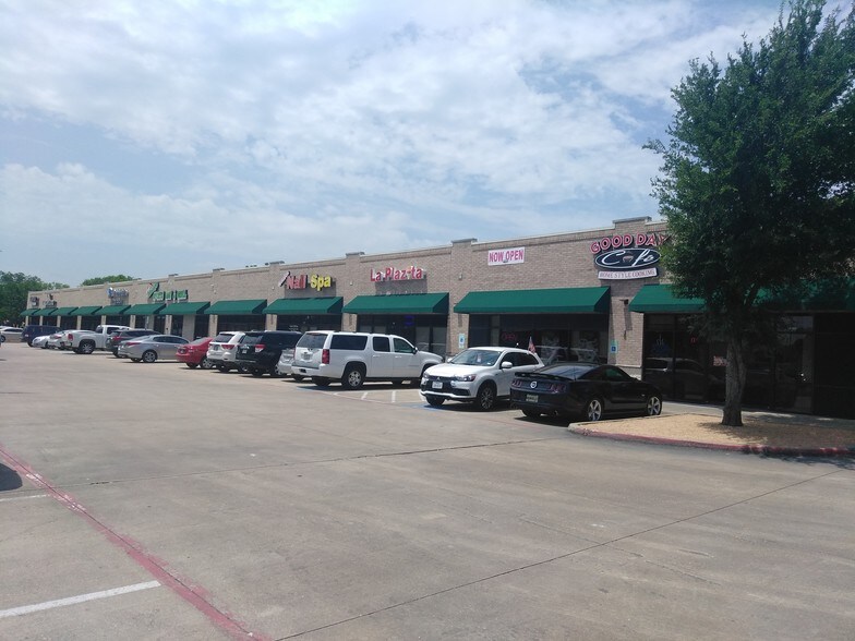 More Photos Of 3758 S Carrier Pky, Grand Prairie Storefront For Sale