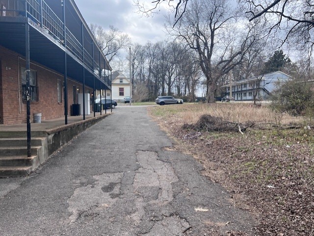 More Photos Of 494 Walker Ave, Memphis Apartments For Sale