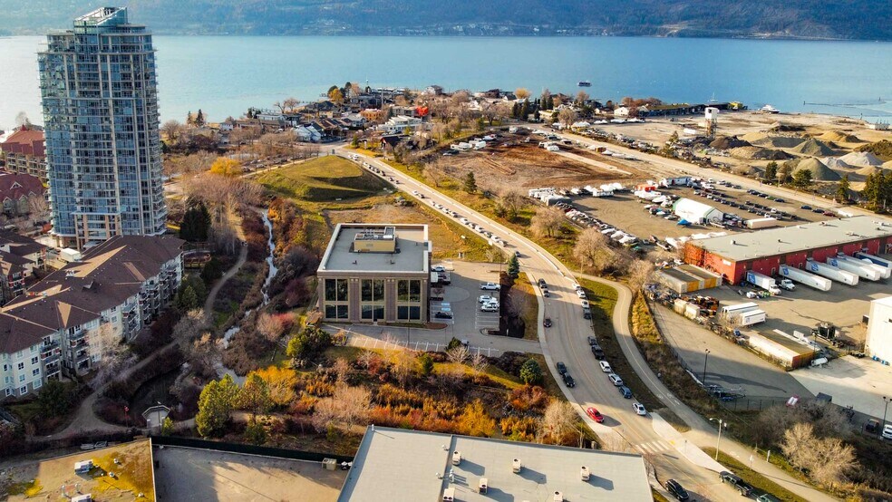 More Photos Of 1060 Manhattan Dr, Kelowna Office For Lease