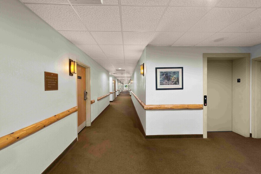 More Photos Of 1738 Comfort Dr, Tomahawk Hotel For Sale