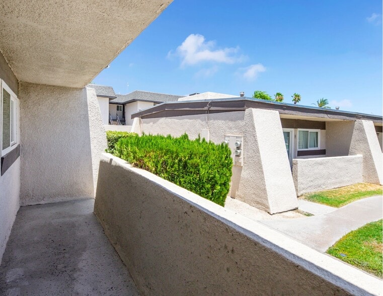 More Photos Of 46595 Vargas Rd, Indio Apartments For Sale
