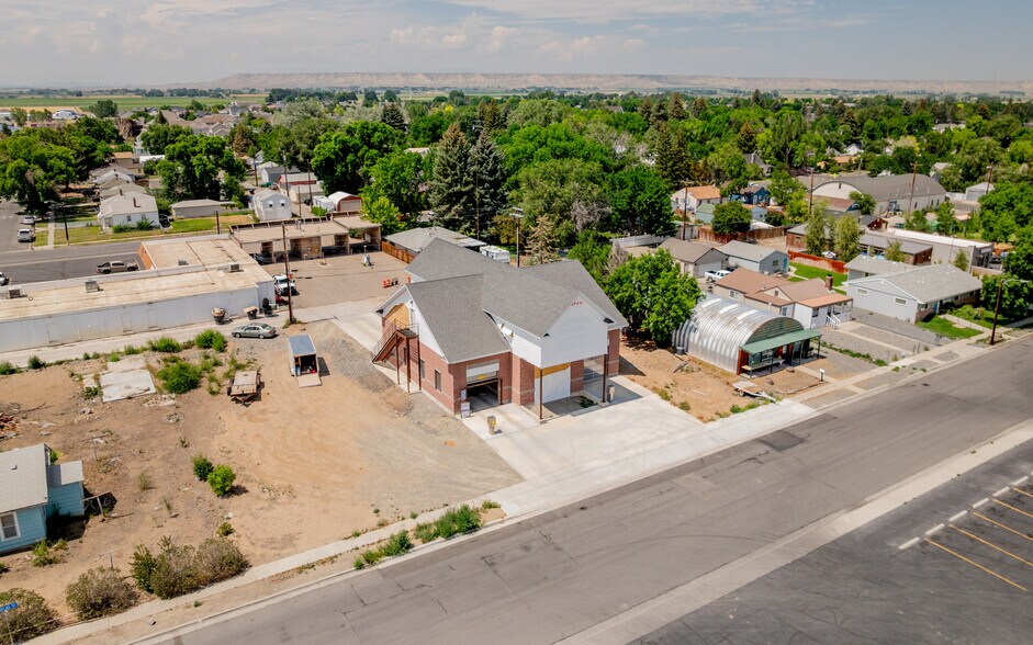 More Photos Of 286 S Douglas St, Powell Specialty For Sale