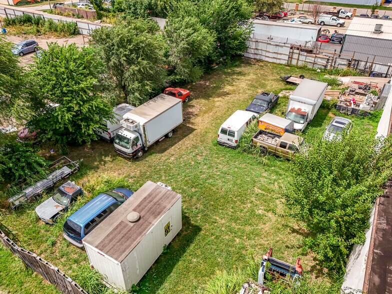 More Photos Of 925 E 19th St, Wichita Warehouse For Sale