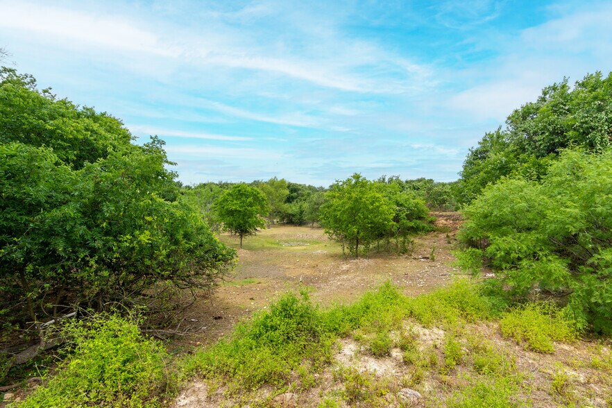 More Photos Of 0 Hwy 21, Uhland Land For Sale