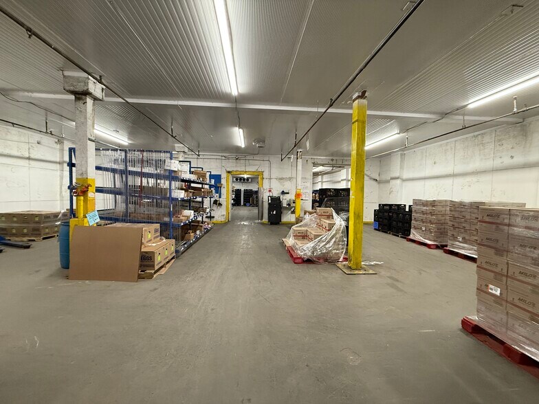 More Photos Of 326 S Marble St, Rockmart Distribution For Sale