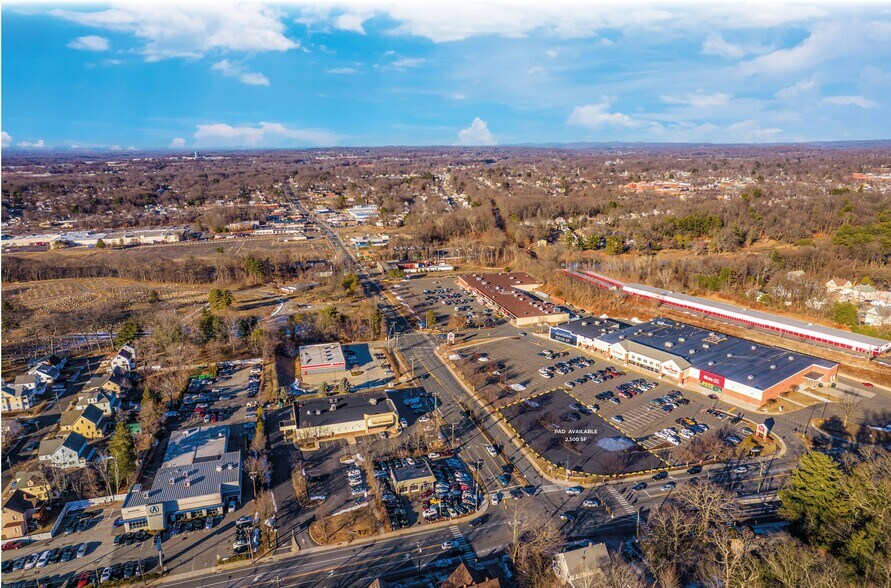 More Photos Of 425 Broad St, Manchester Unknown For Lease