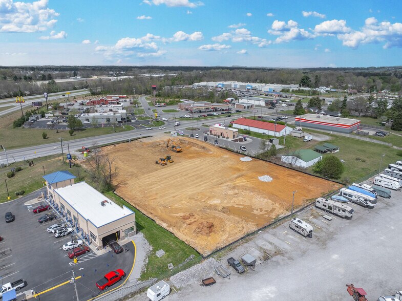 More Photos Of 660 W Main St, Cookeville Storefront Retail Office For Lease
