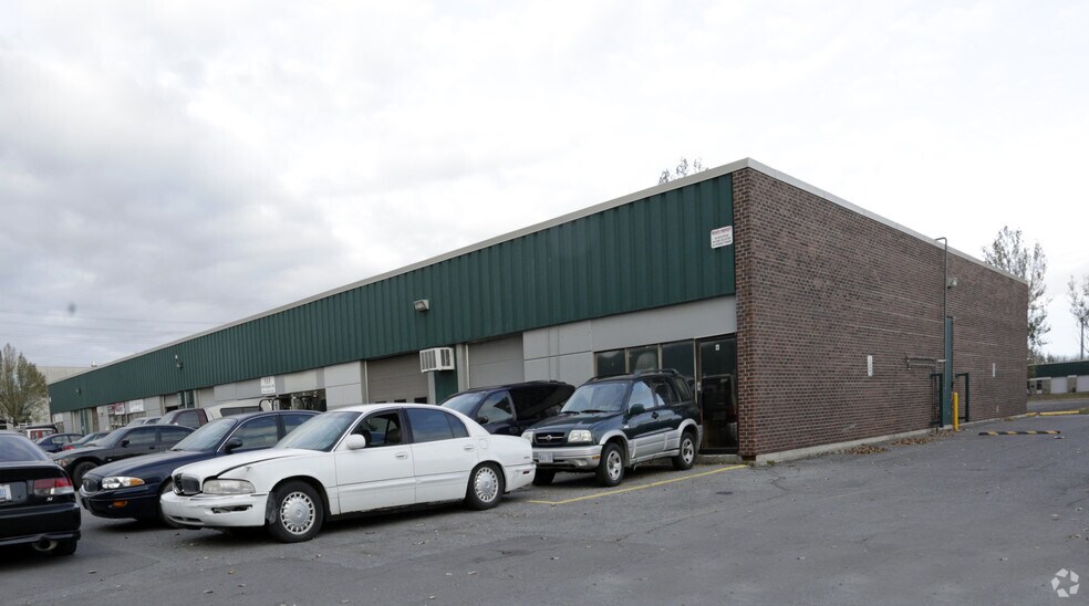 Primary Photo Of 2655 Blackwell St, Ottawa Service For Lease