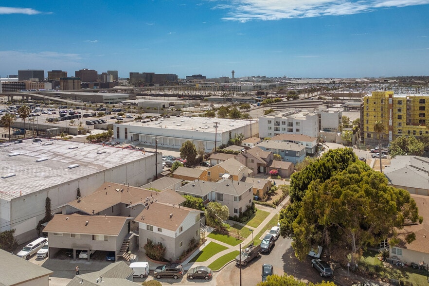More Photos Of 5734 Morley St, Los Angeles Apartments For Sale