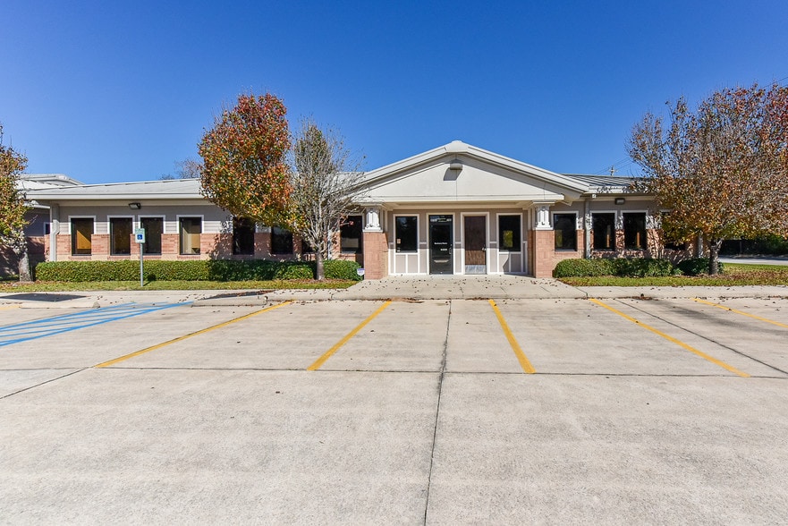 More Photos Of 5751 Blythewood St, Houston Unknown For Lease