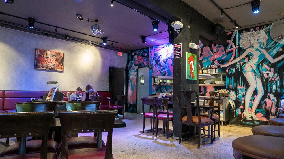 More Photos Of 201-205 NE 31st St, Oakland Park Restaurant For Lease