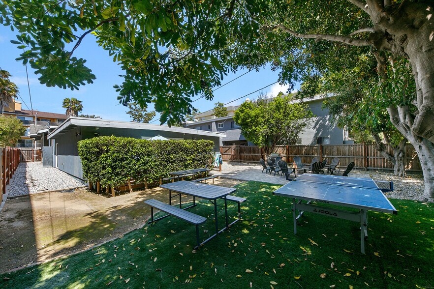 More Photos Of , Long Beach Multifamily For Sale