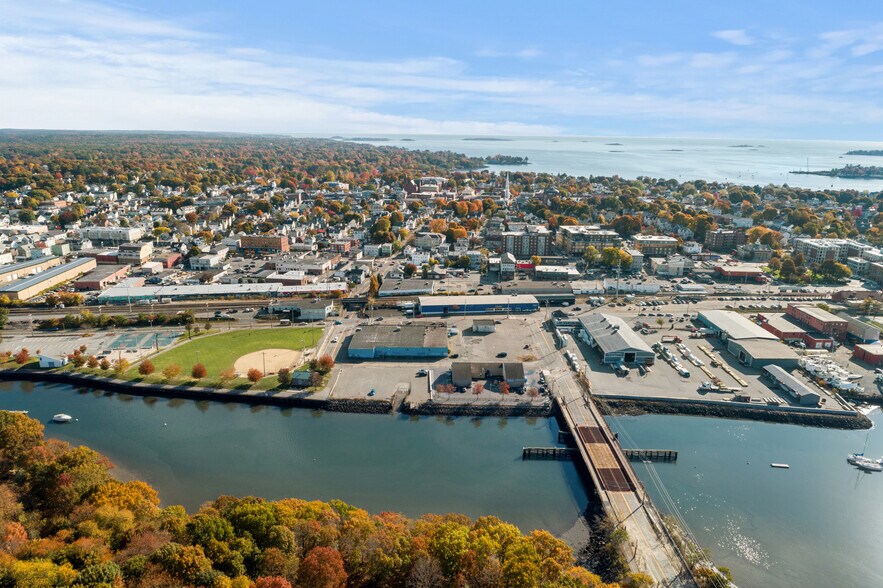 More Photos Of 88-100 River St, Beverly Land For Lease