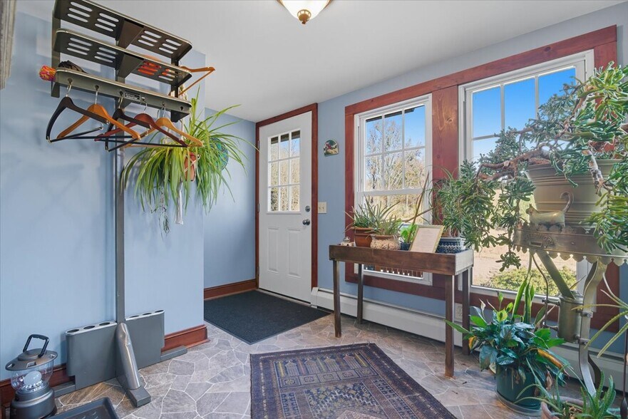 More Photos Of 221 Upper Swiftwater Rd, Cresco Apartments For Sale