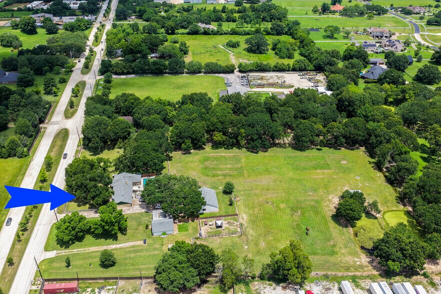 More Photos Of 18334 Mueschke Rd, Cypress Land For Sale