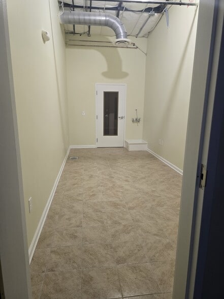 More Photos Of 2820 Peachtree Industrial Blvd, Duluth Storefront For Sale