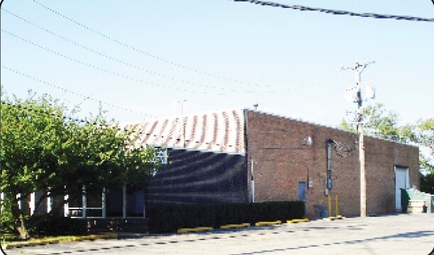 More Photos Of 2925 Lucy Ln, Franklin Park Manufacturing For Lease