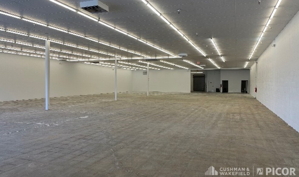 More Photos Of 2430 S Harrison Rd, Tucson Freestanding For Lease