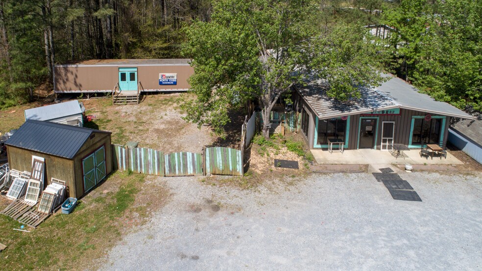 More Photos Of 10323 Dallas Acworth Hwy, Dallas General Retail For Sale